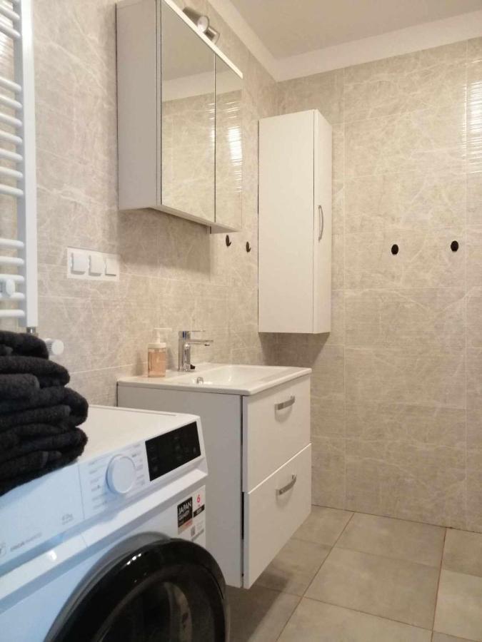 Centrum Apartament Z Parkingiem Szczecin Buitenkant foto